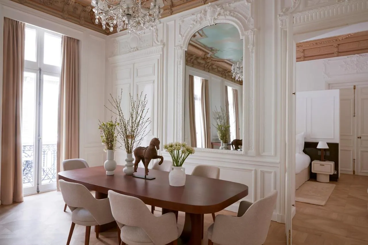 Otel Maison Delano 5*